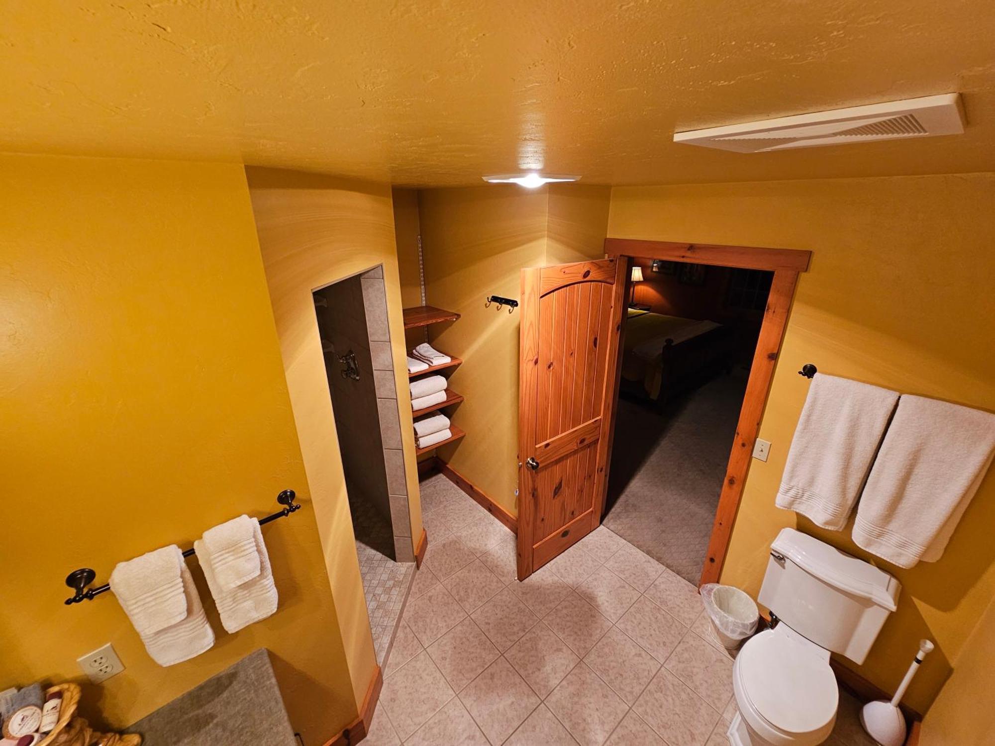 Chanticleer Cabins スタージョンベイ エクステリア 写真